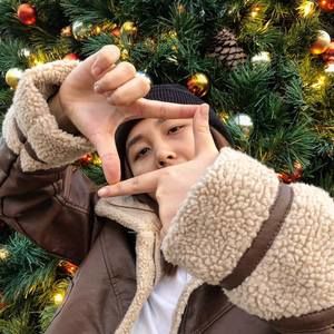 Meet your Posher, Xuân mai